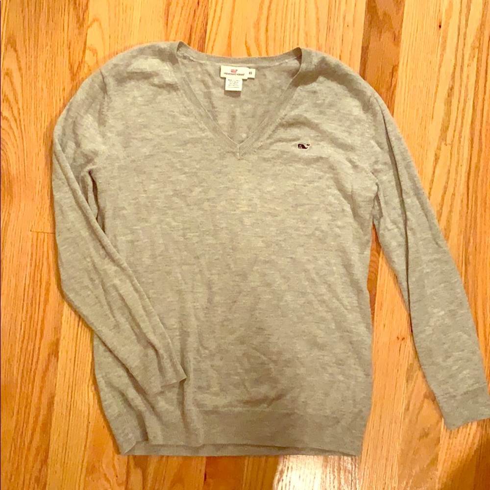 Vineyard vines v-neck sweater women’s xs